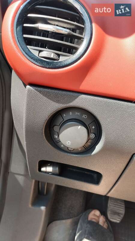 Хэтчбек Opel Corsa 2008 в Николаеве