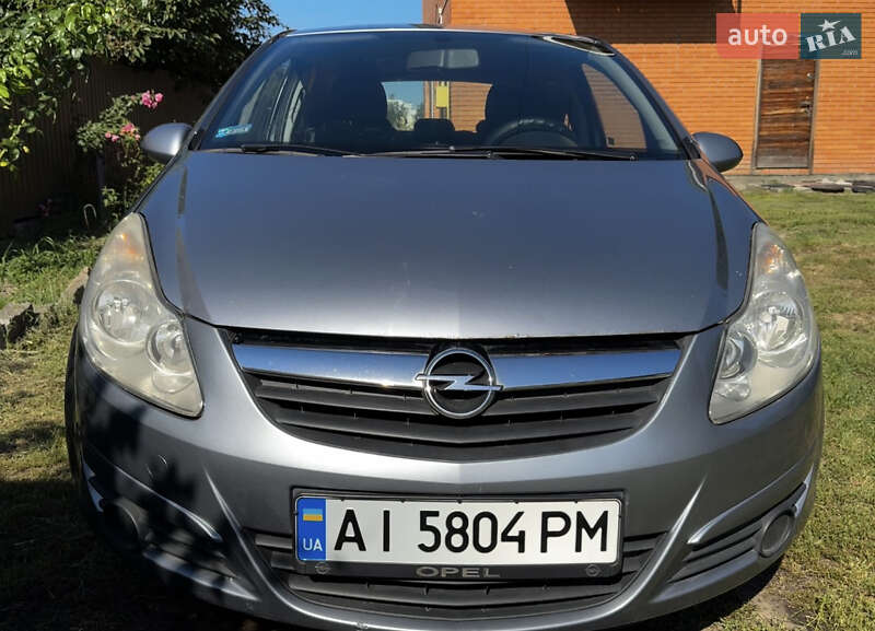 Хэтчбек Opel Corsa 2007 в Крюковщине
