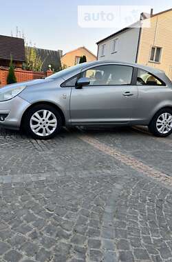 Хетчбек Opel Corsa 2010 в Костопілі