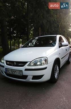 Хэтчбек Opel Corsa 2003 в 