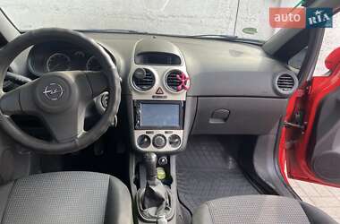 Хэтчбек Opel Corsa 2008 в 