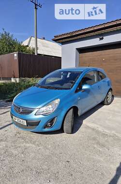 Хетчбек Opel Corsa 2012 в Запоріжжі