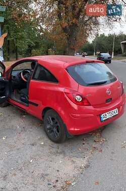 Хэтчбек Opel Corsa 2008 в 