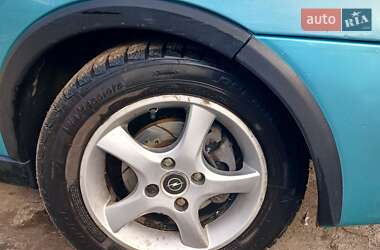 Хэтчбек Opel Corsa 2003 в 