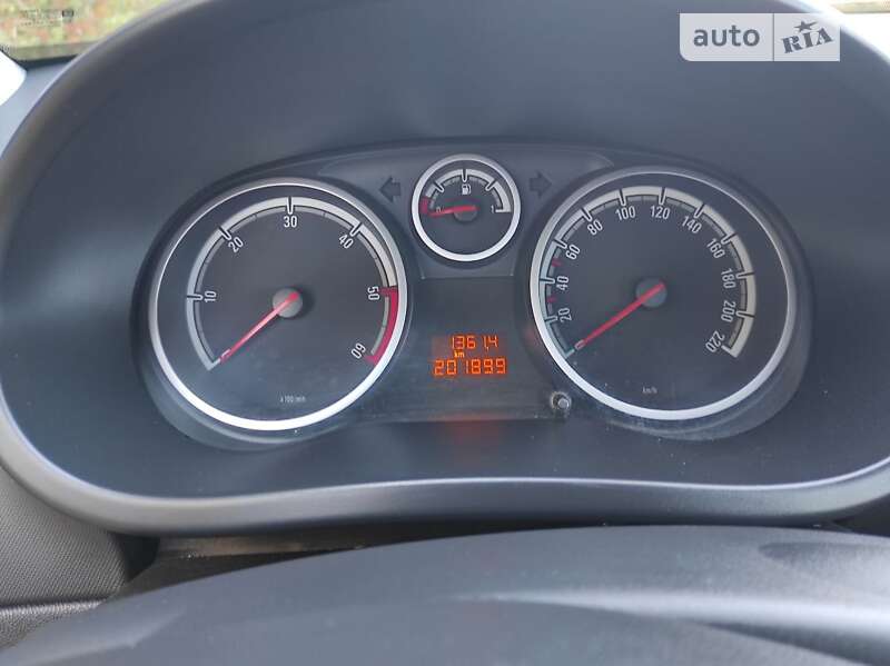 Хэтчбек Opel Corsa 2008 в Житомире
