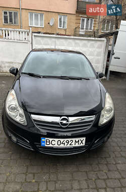 Хэтчбек Opel Corsa 2009 в 