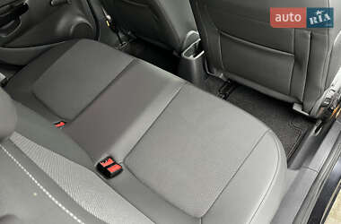 Хэтчбек Opel Corsa 2009 в 
