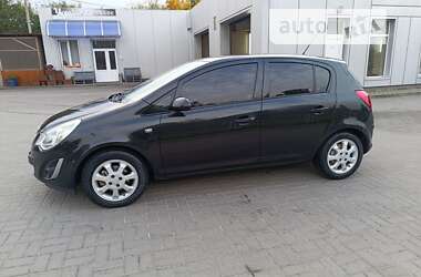 Хэтчбек Opel Corsa 2012 в Тернополе