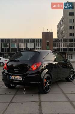 Хэтчбек Opel Corsa 2008 в 