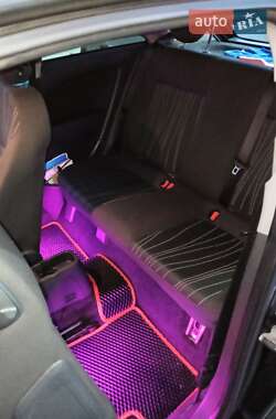 Хэтчбек Opel Corsa 2008 в 