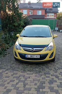 Хэтчбек Opel Corsa 2011 в Ирпене