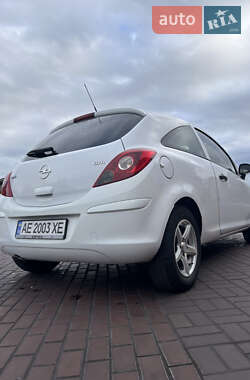 Хетчбек Opel Corsa 2009 в Кам'янському