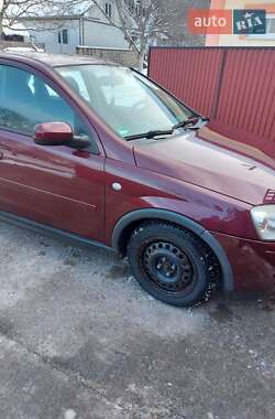 Хэтчбек Opel Corsa 2005 в Чорткове