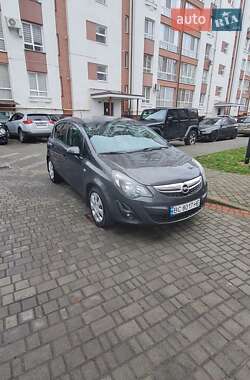 Хетчбек Opel Corsa 2014 в Івано-Франківську