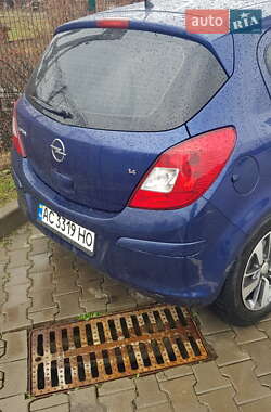 Хэтчбек Opel Corsa 2008 в Луцке