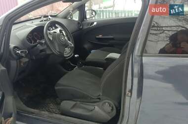 Хэтчбек Opel Corsa 2008 в 