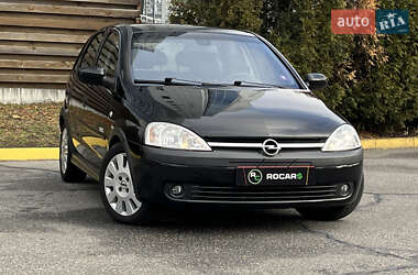 Хетчбек Opel Corsa 2003 в Києві