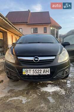 Хетчбек Opel Corsa 2007 в Тячеві