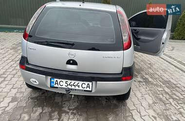 Хэтчбек Opel Corsa 2000 в Владимире