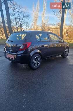 Хэтчбек Opel Corsa 2009 в Николаеве