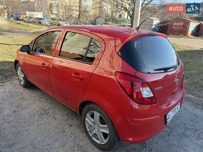Хетчбек Opel Corsa 2010 в Василькові