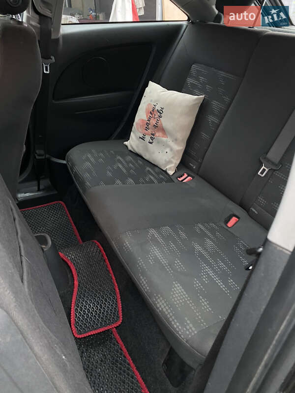 Хетчбек Opel Corsa 2011 в Одесі