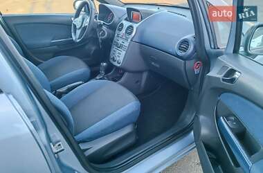 Хэтчбек Opel Corsa 2009 в Киеве