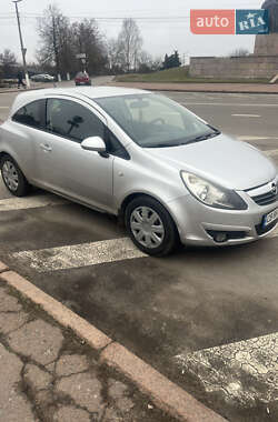 Хэтчбек Opel Corsa 2010 в Чернигове