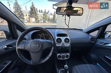 Хэтчбек Opel Corsa 2008 в 
