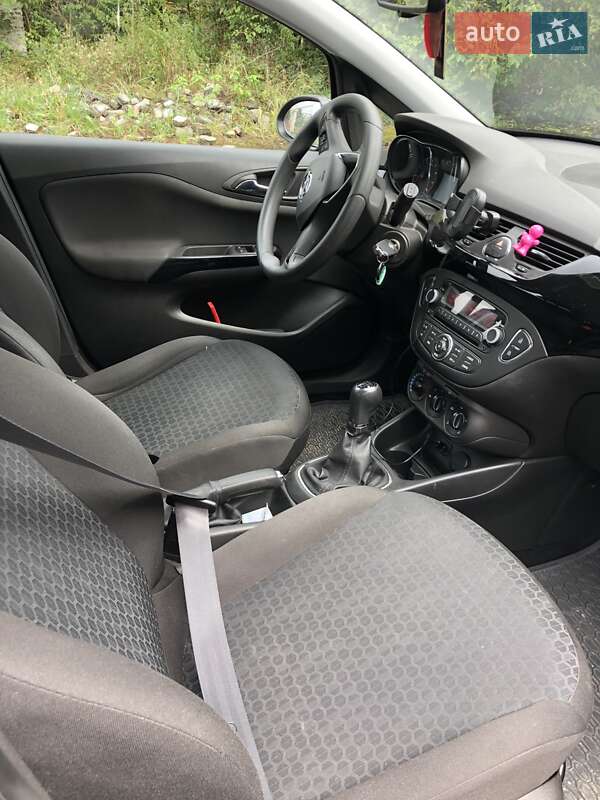 Хэтчбек Opel Corsa 2015 в Рава-Русской