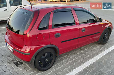 Хэтчбек Opel Corsa 2004 в Стрые