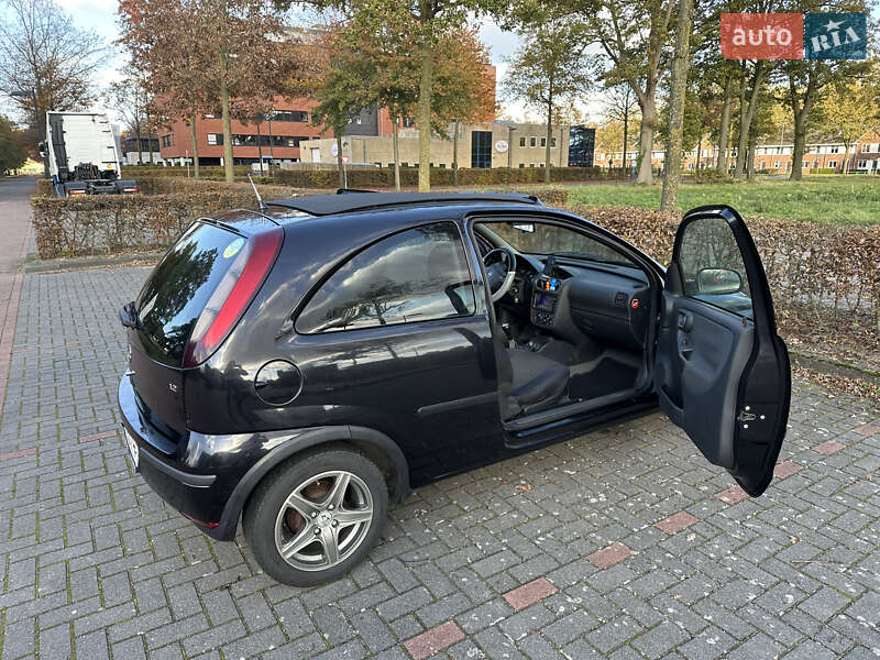 Opel Corsa 2004