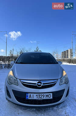 Хэтчбек Opel Corsa 2011 в Киеве