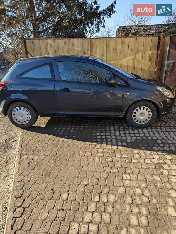 Хэтчбек Opel Corsa 2008 в Черновцах фото 6 Хэтчбек Opel Corsa 2008 в Черновцах