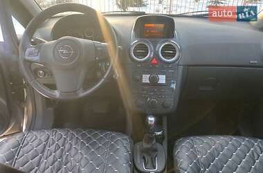 Хэтчбек Opel Corsa 2013 в Смеле