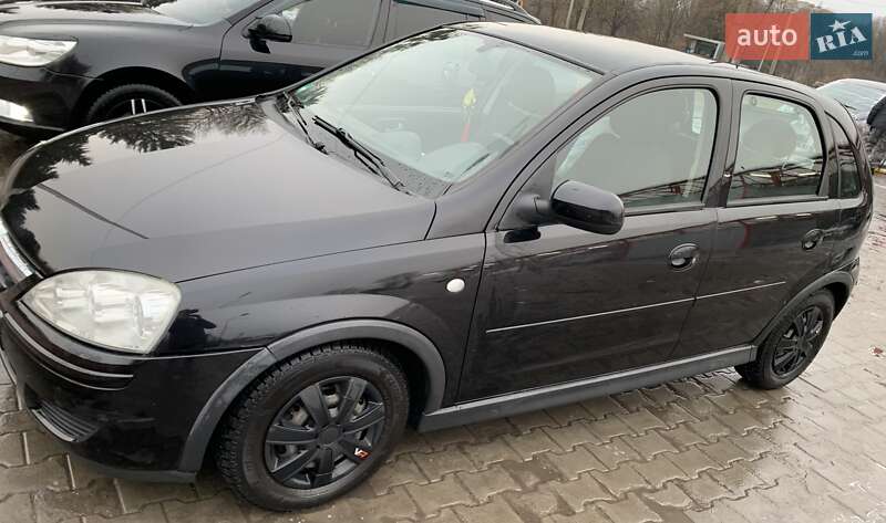 Хетчбек Opel Corsa 2005 в Луцьку