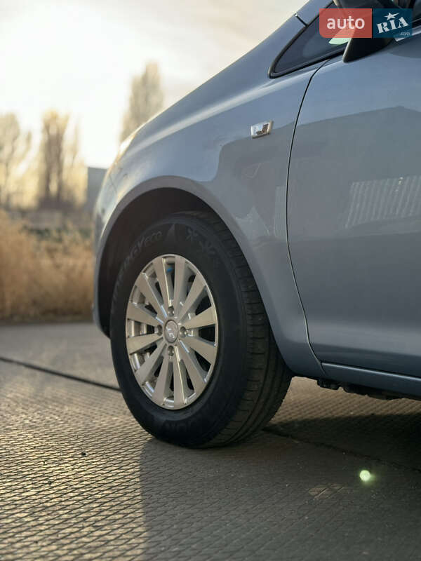 Хэтчбек Opel Corsa 2008 в Одессе