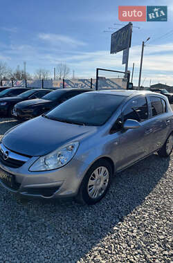 Хэтчбек Opel Corsa 2007 в Ивано-Франковске