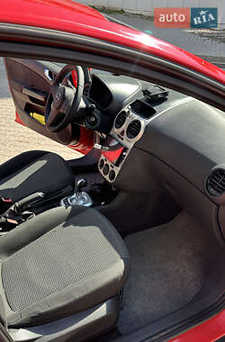 Хэтчбек Opel Corsa 2008 в 