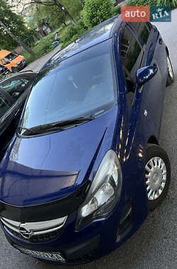 Хэтчбек Opel Corsa 2014 в 
