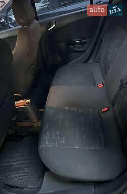Хэтчбек Opel Corsa 2014 в 