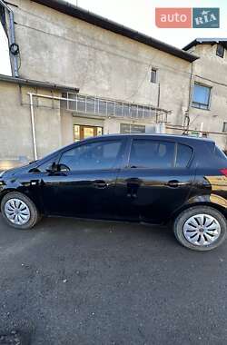 Хэтчбек Opel Corsa 2008 в 