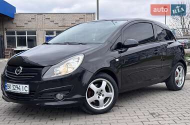 Хетчбек Opel Corsa 2007 в 