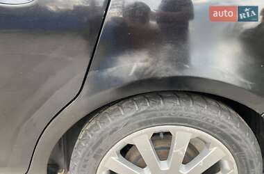 Хетчбек Opel Corsa 2009 в 