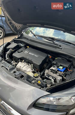 Хэтчбек Opel Corsa 2015 в 