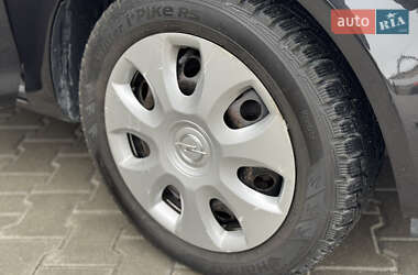 Хетчбек Opel Corsa 2013 в 