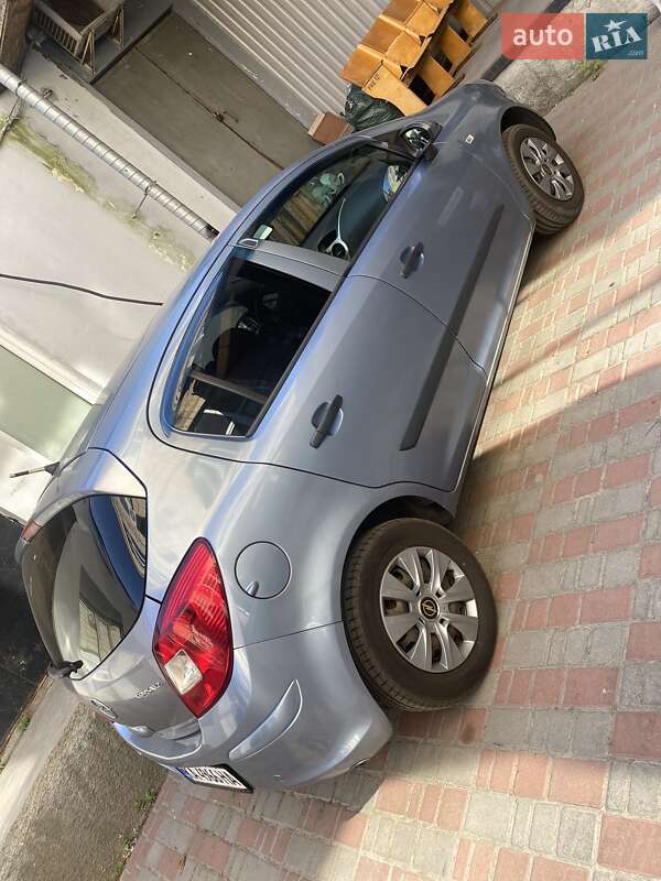 Хэтчбек Opel Corsa 2007 в Киеве