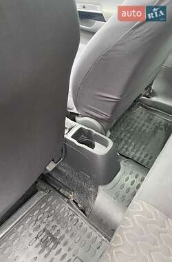 Хэтчбек Opel Corsa 2013 в 
