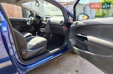 Хэтчбек Opel Corsa 2008 в 