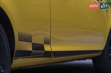 Хэтчбек Opel Corsa 2010 в 